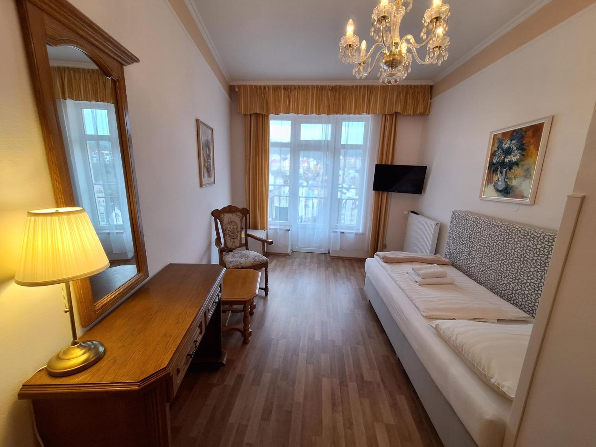 Hotel Ld Morava Karlsbad Exterior foto